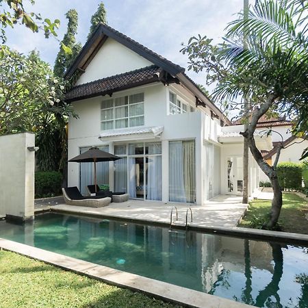Willa Four On Drupadi Seminyak Zewnętrze zdjęcie