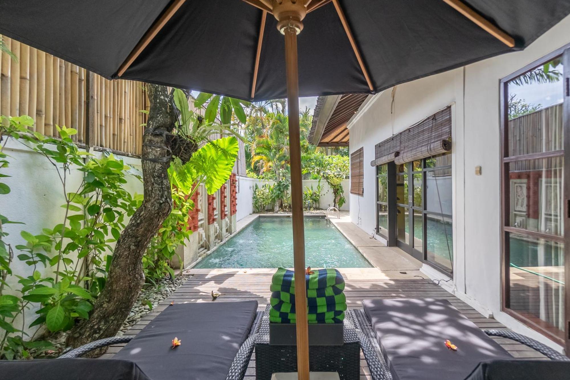 Willa Four On Drupadi Seminyak Zewnętrze zdjęcie