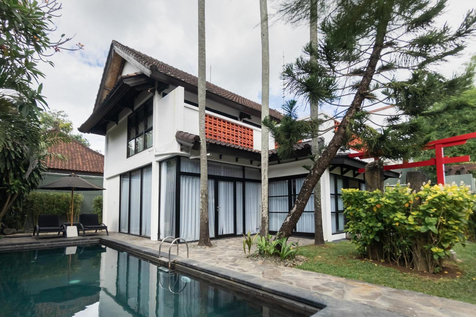 Willa Four On Drupadi Seminyak Zewnętrze zdjęcie